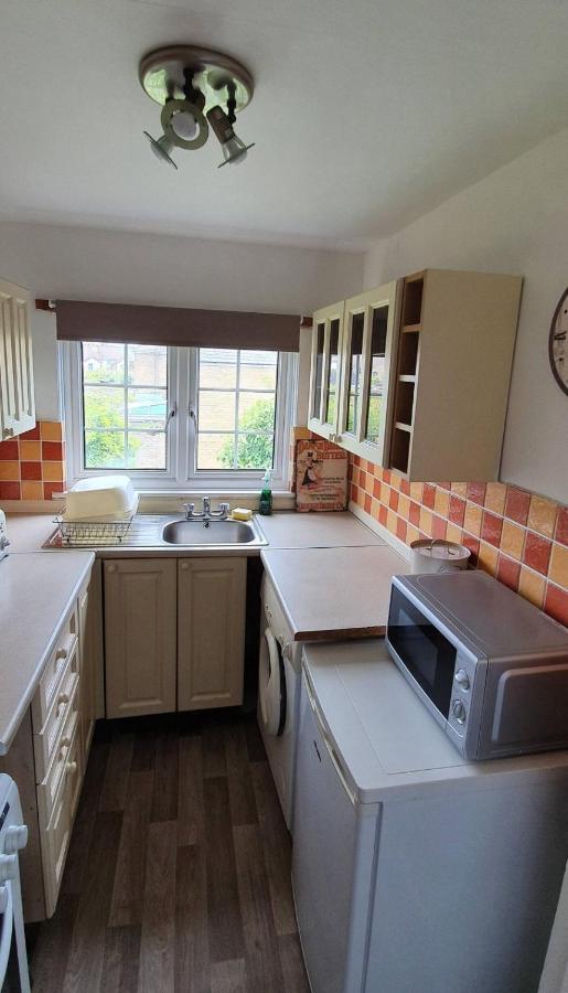 Beautiful 1 Bedroom Cottage With Courtyard. Deal Zewnętrze zdjęcie